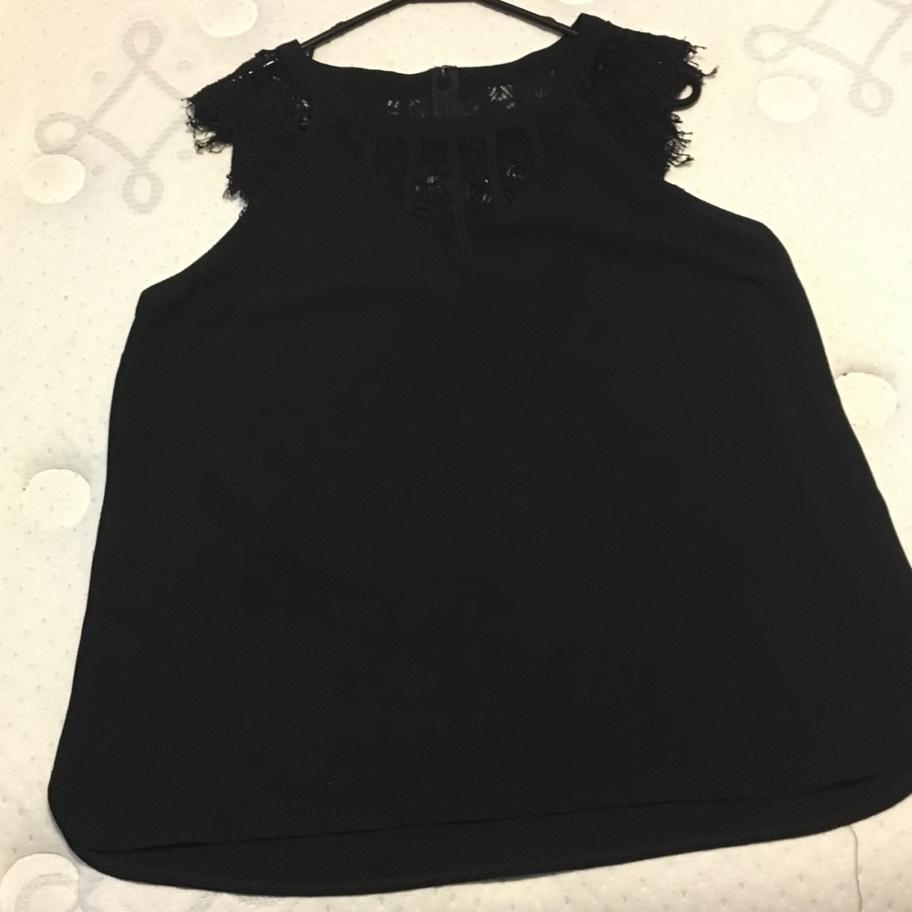 Lace cap sleeve dress top